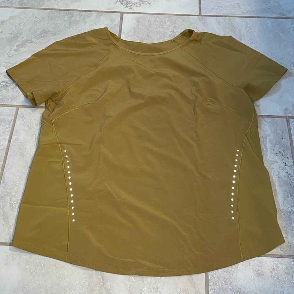 Lululemon Workout Top